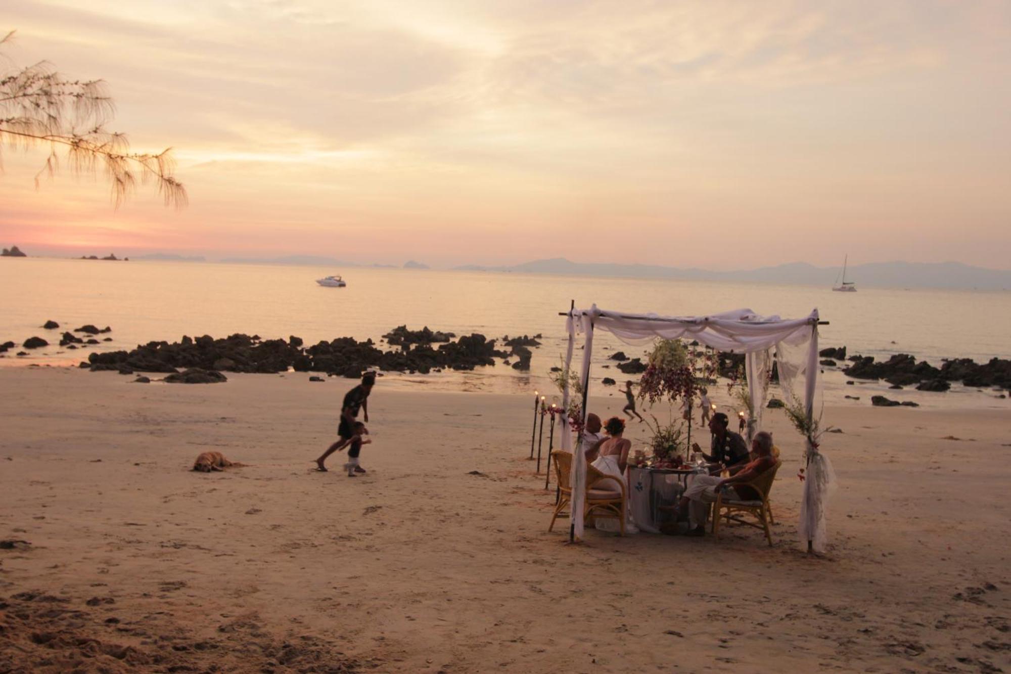 Heaven Beach Resort & Art Ко Паям Екстериор снимка